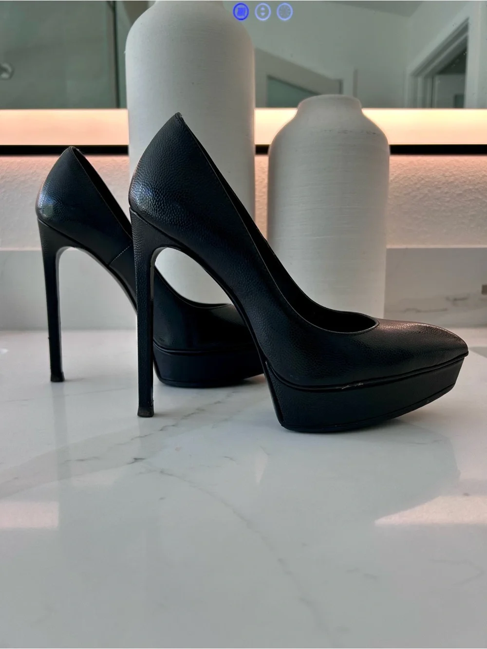 Saint Laurent Black Leather Janis Pointed Toe Pumps - Picture 5 of 6